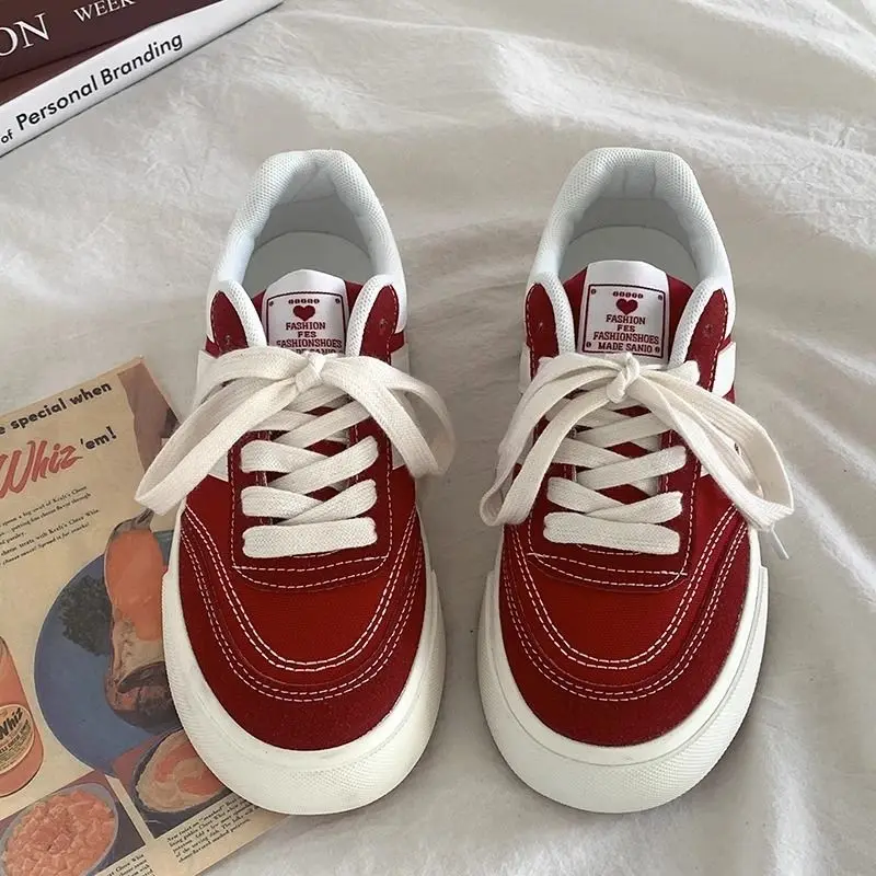 2024 Nieuwe Rode Vrouwen Vulka - Women Shoes Vans recensie en prijs