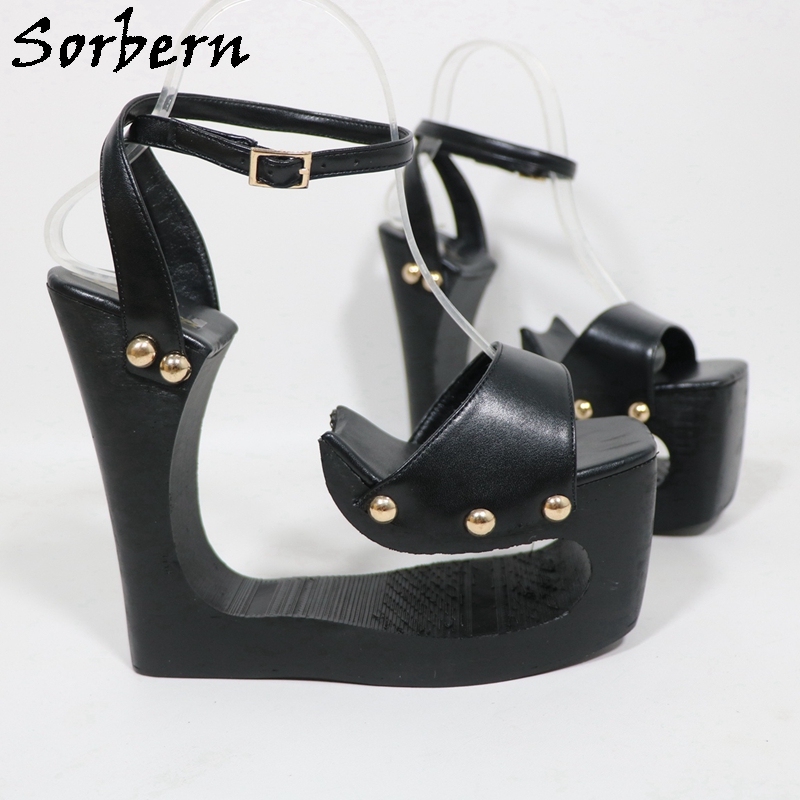 Sorbern Black Hollow Out Wedge - Metallic Heel Sandal recensie en prijs